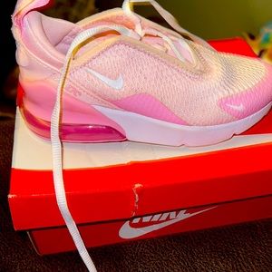 COPY - NIKE AIR MAX 270